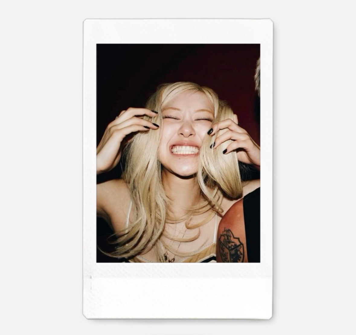 BLACKPINK Rosé Polaroid/Photocard